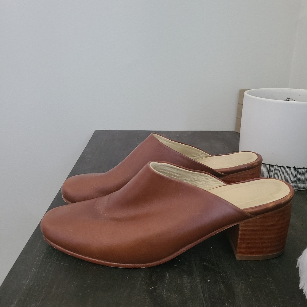 Nisolo All Day Heeled Mule